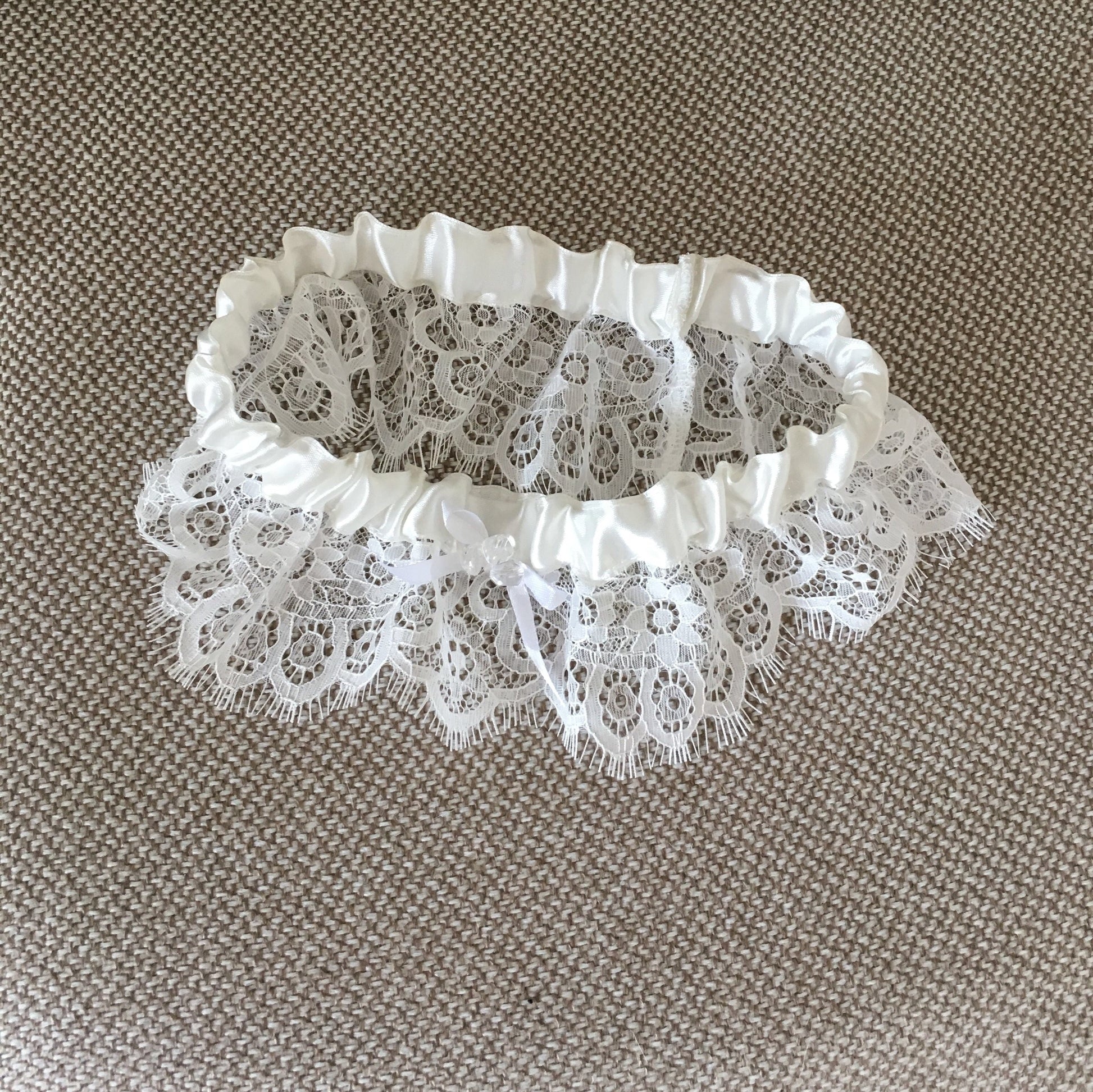 Lace bridal garter Ivory