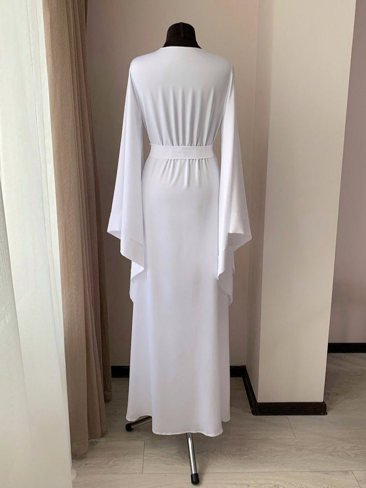 back long robe white