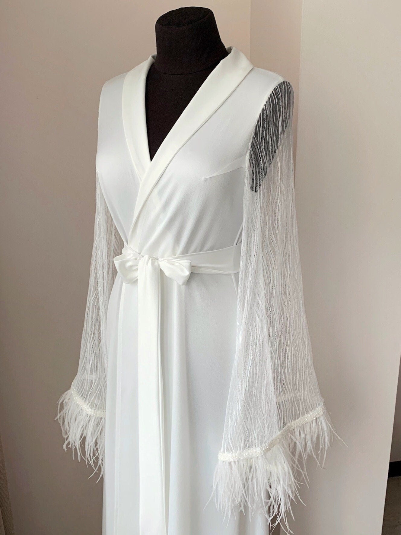 maxi robe with feather