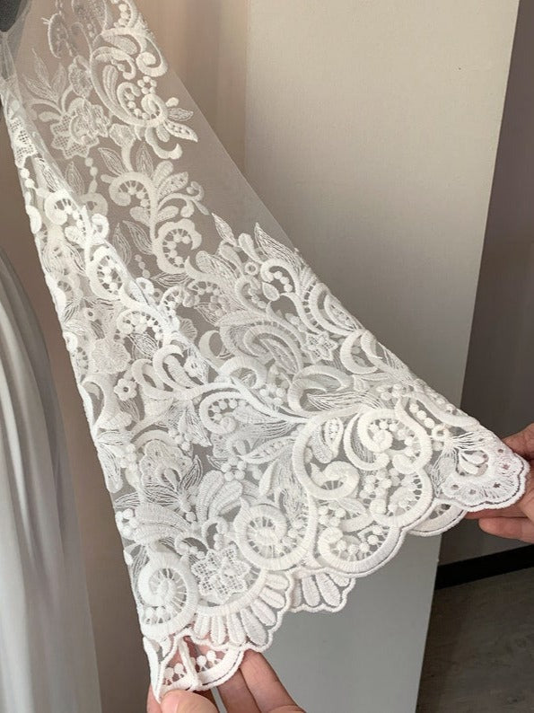 lace sleeves