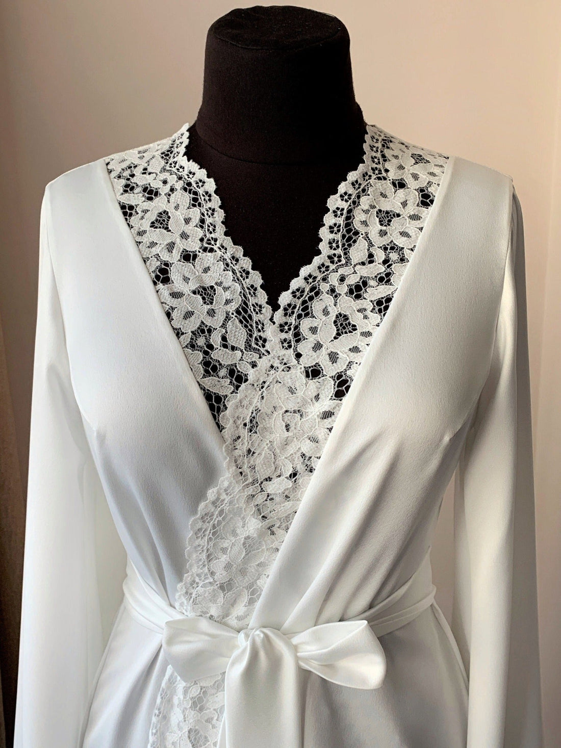Bridal kimono robe with lace