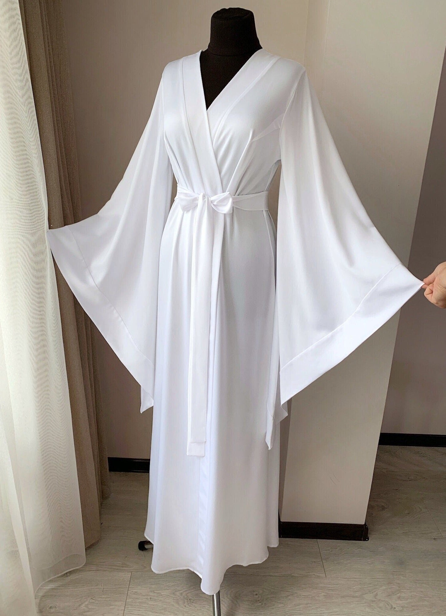 kimono robe with wide sleeves